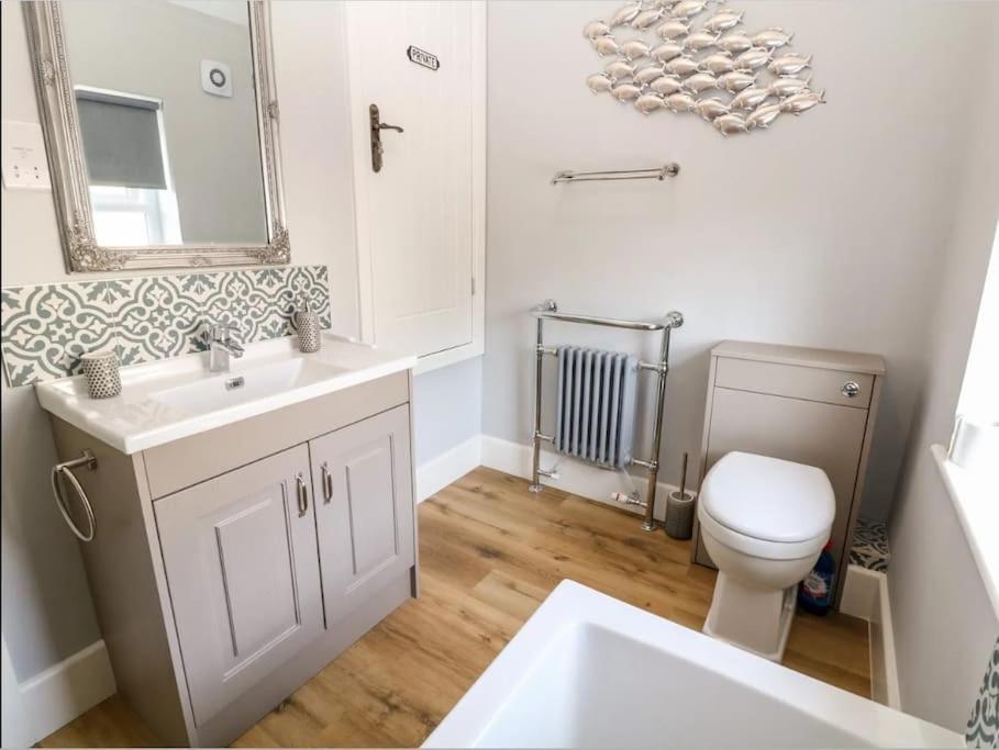 Babbling Brook Cottage Stony Middleton Bagian luar foto